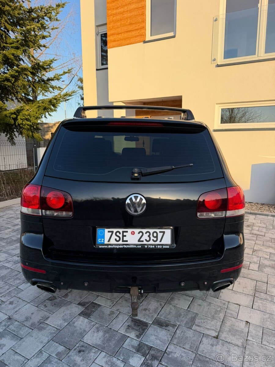 2010 Volkswagen TOUAREG - 6