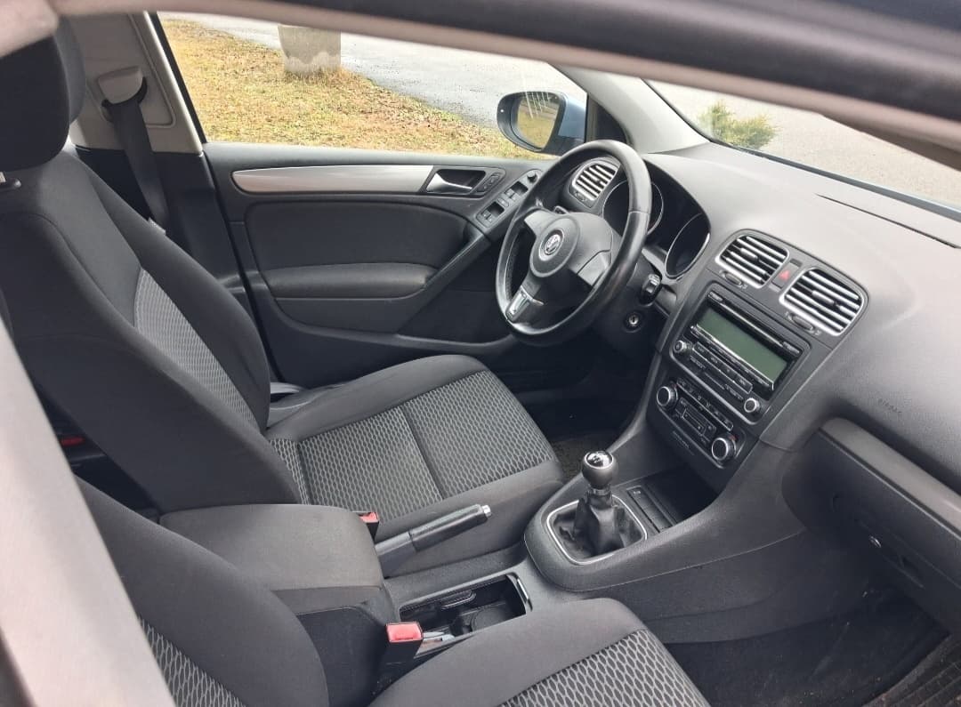 2011 Volkswagen GOLF - 6