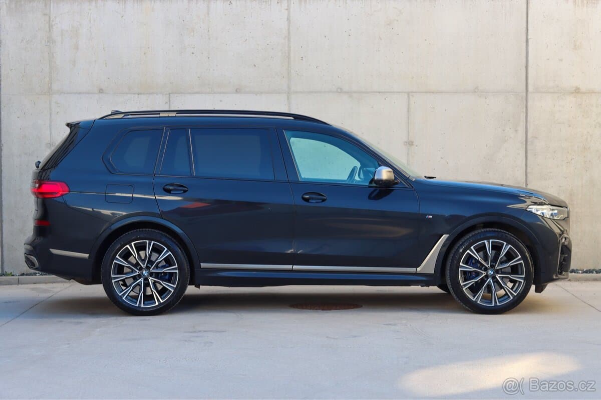 2021 BMW X7 - 6