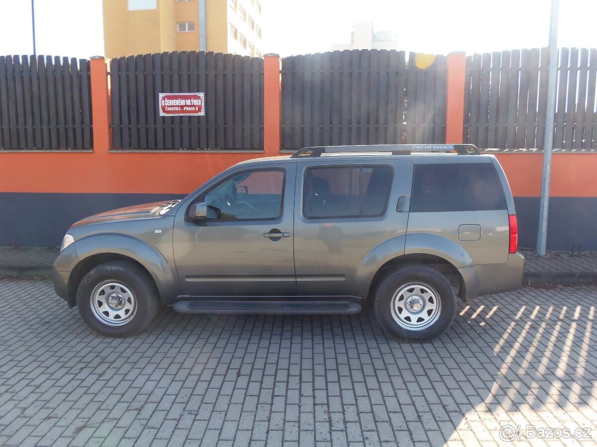 2005 Nissan PATHFINDER - 6