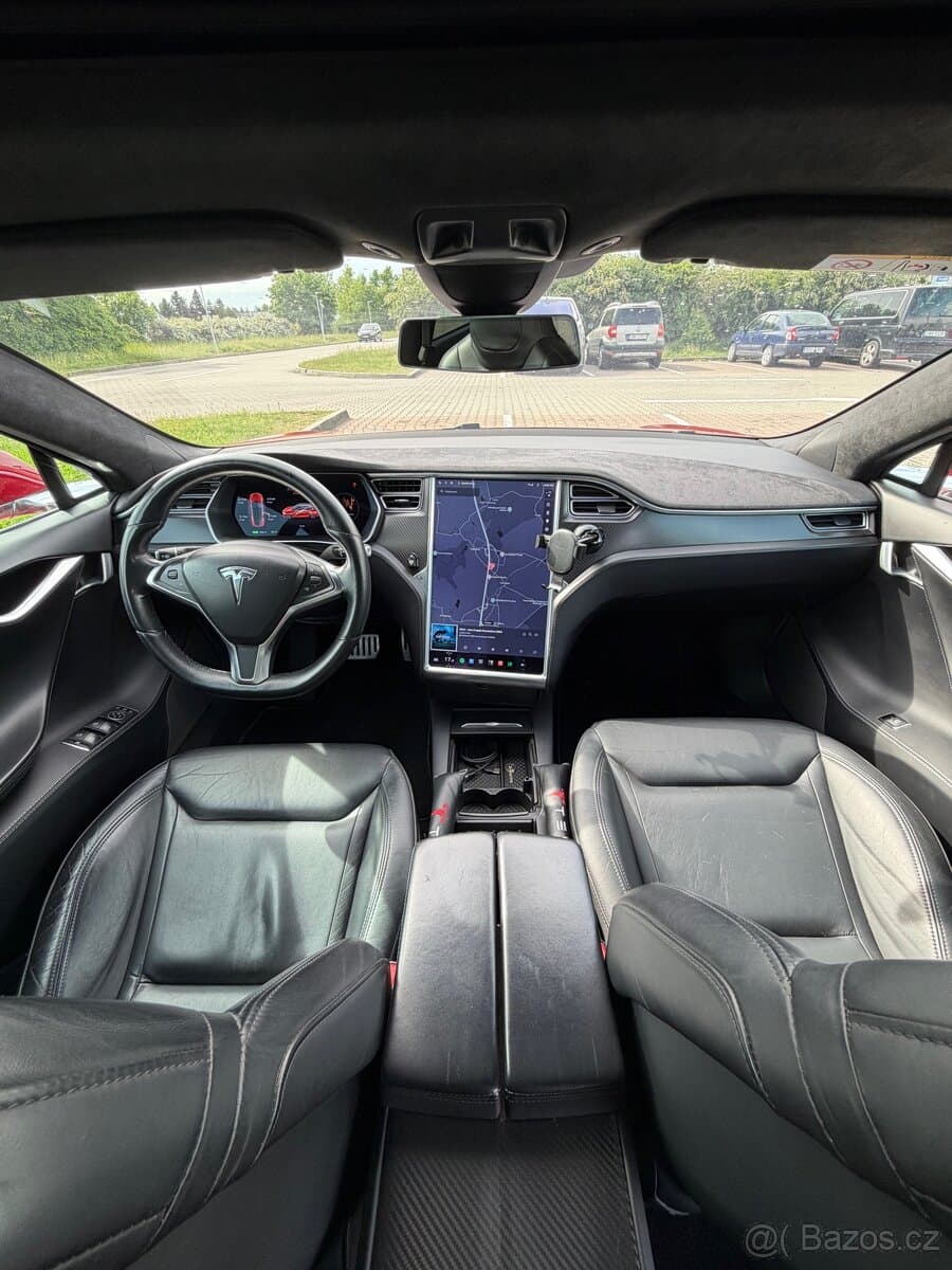 2016 Tesla MODEL S - 6