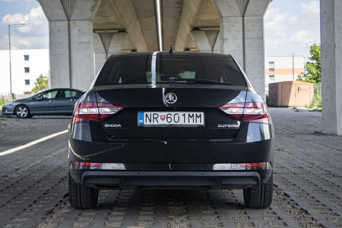 2019 Škoda SUPERB - 6