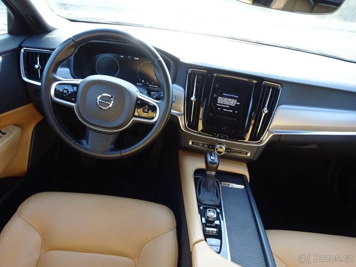 2020 Volvo V90 - 6