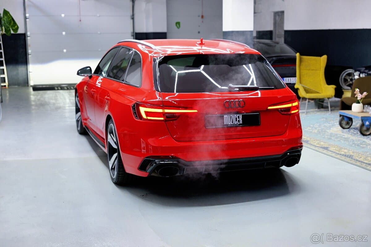 2017 Audi RS4 - 6