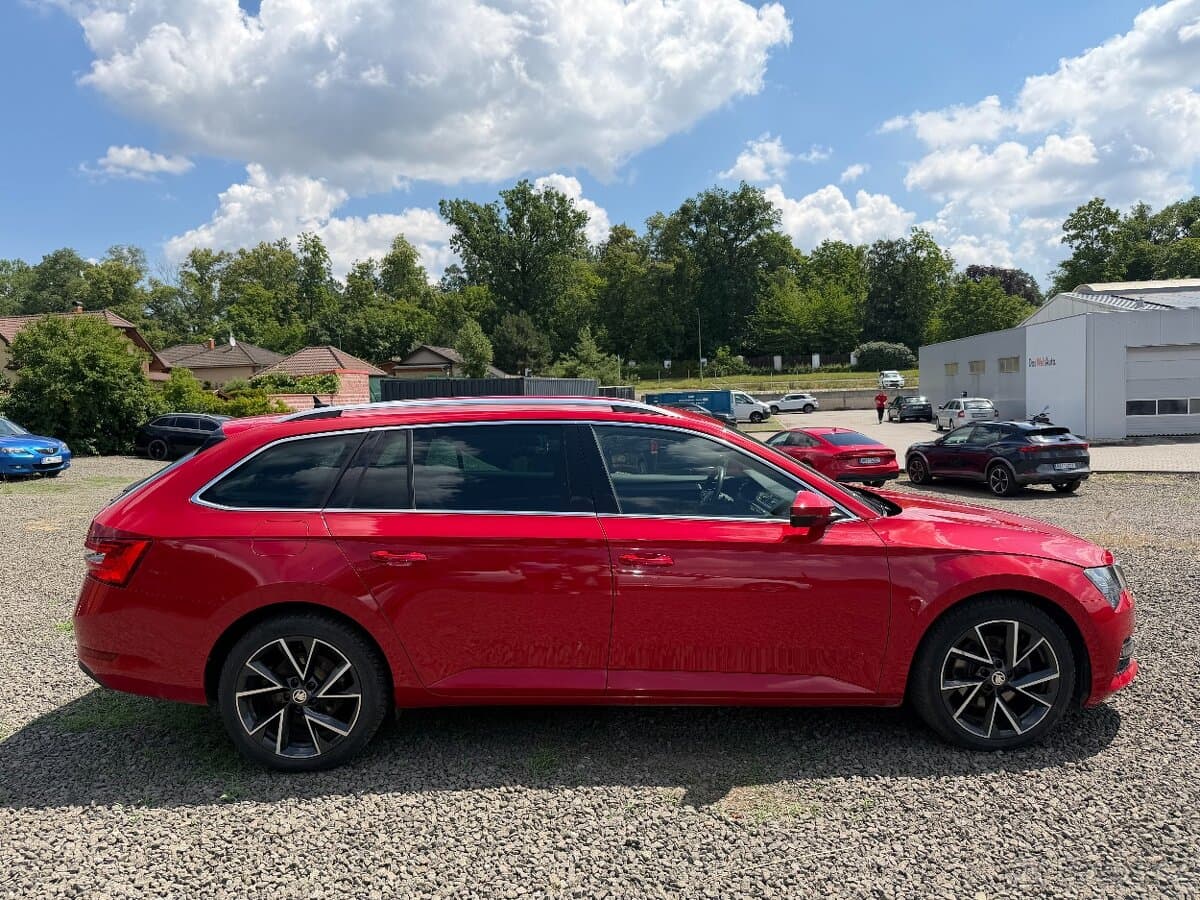 2021 Škoda SUPERB - 6