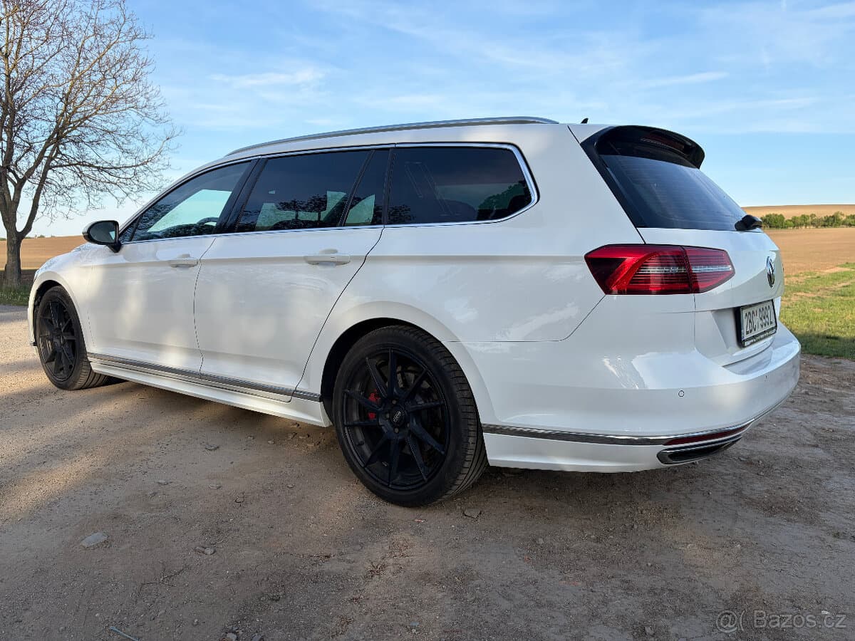 2019 Volkswagen PASSAT - 6