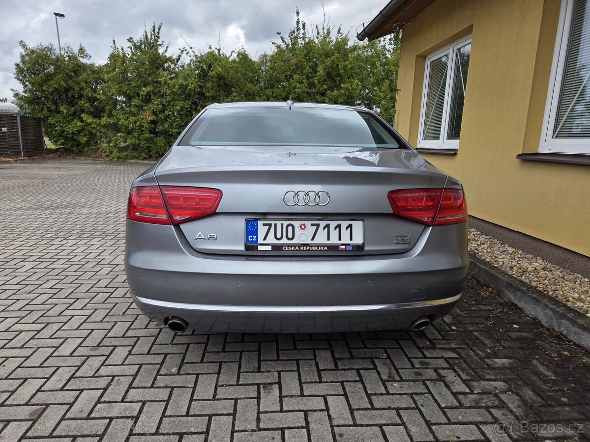 2010 Audi A8 - 6