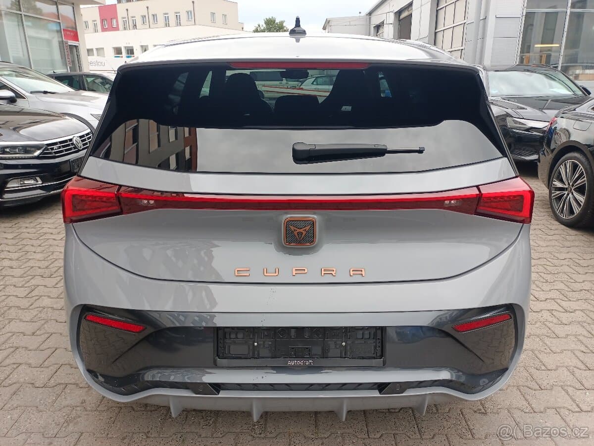 2022 Cupra BORN - 6