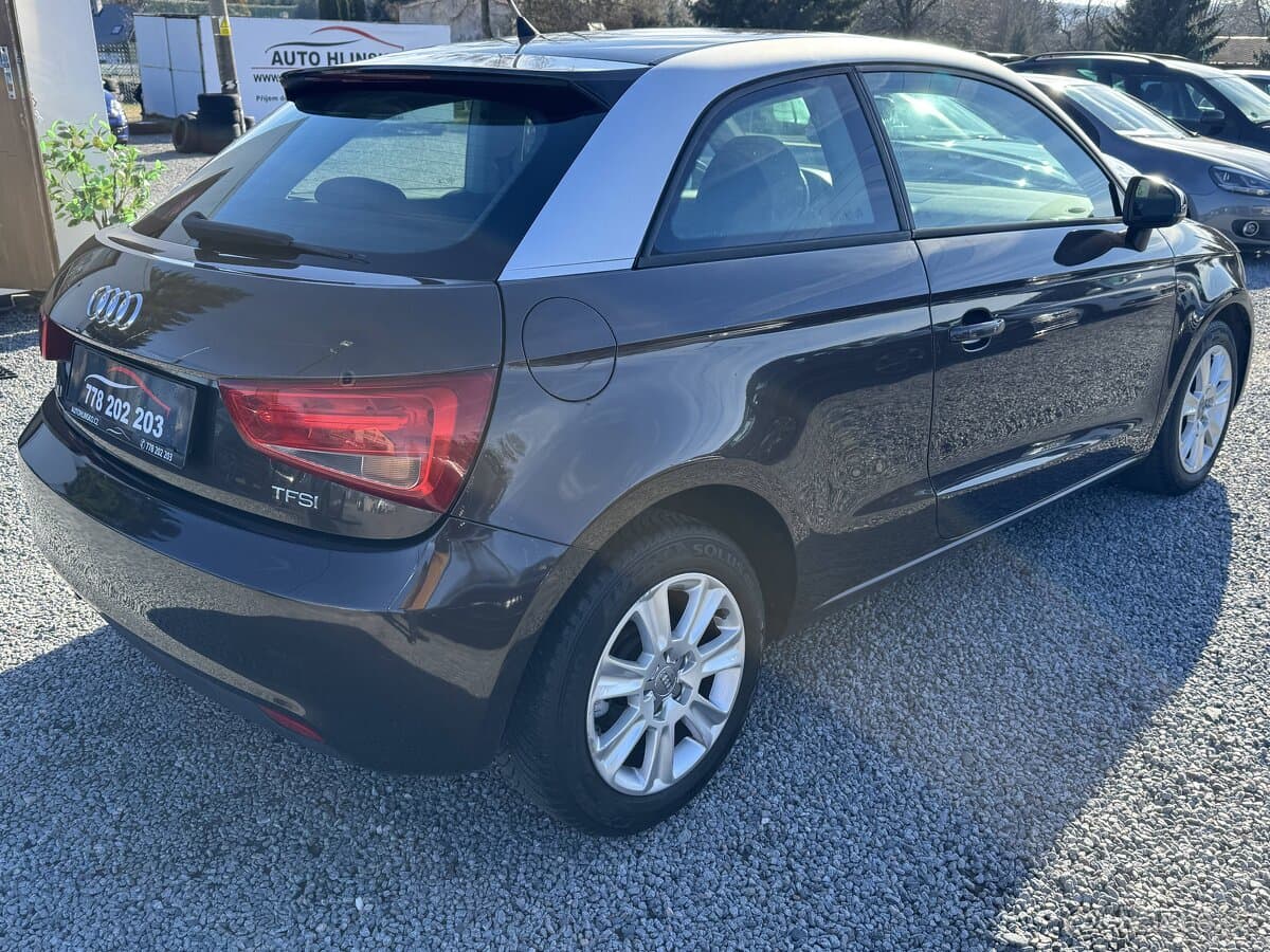 2011 Audi A1 - 6