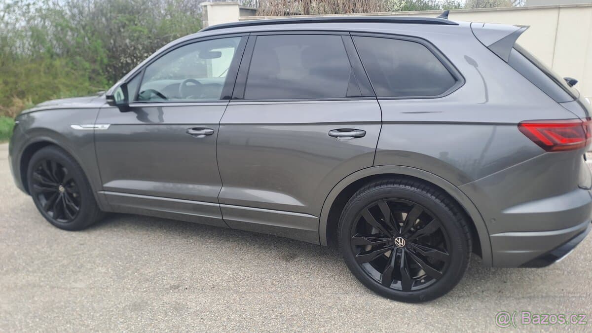 2021 Volkswagen TOUAREG - 6