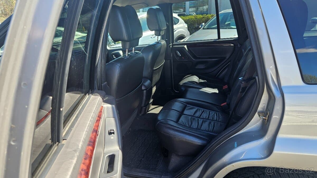 2001 Jeep CHEROKEE - 6