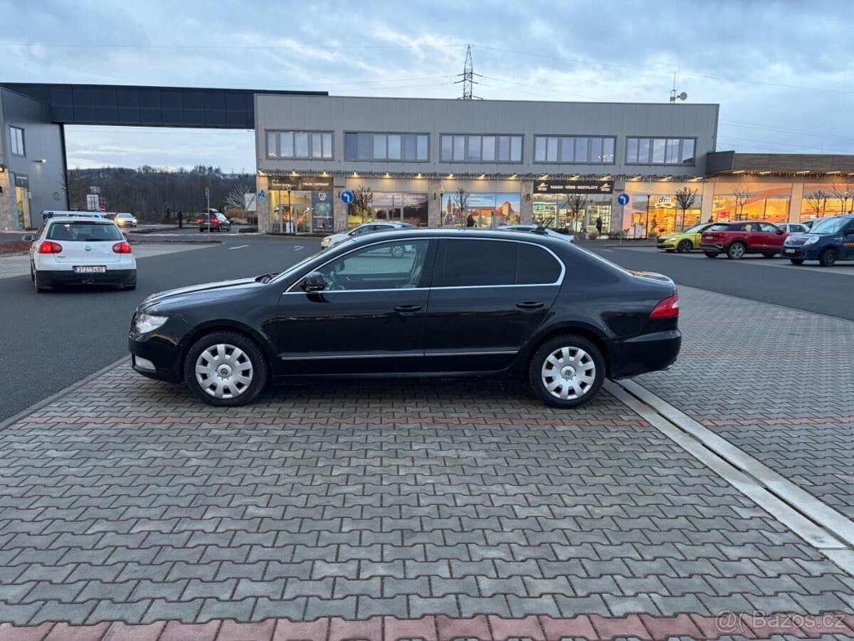 2009 Škoda SUPERB - 6