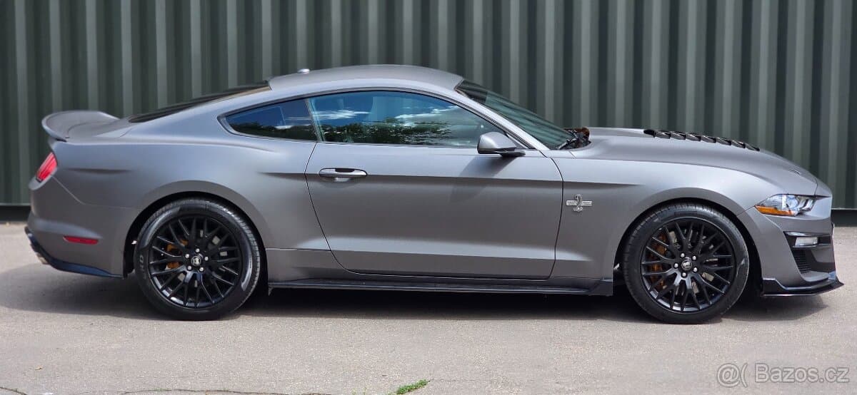 2018 Ford MUSTANG - 6