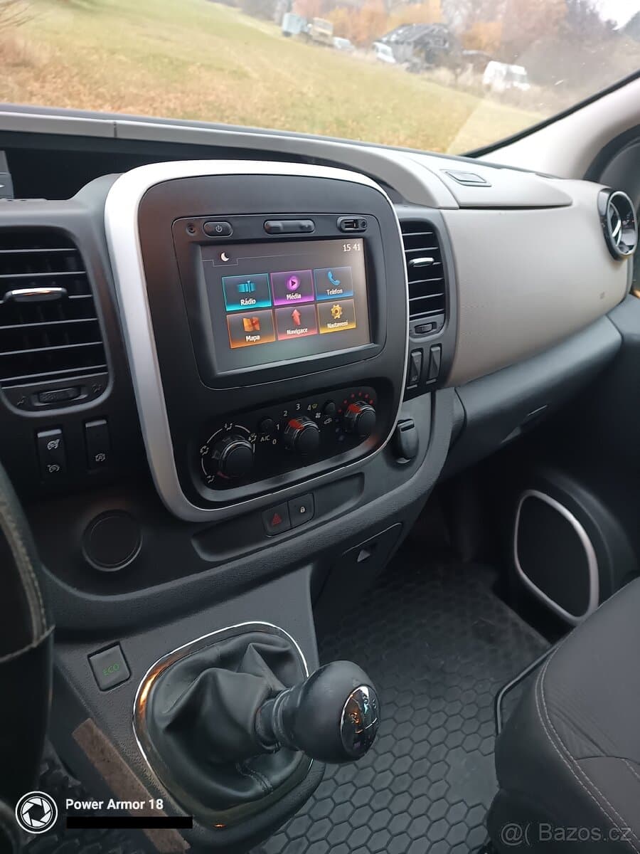 Renault TRAFIC - 6