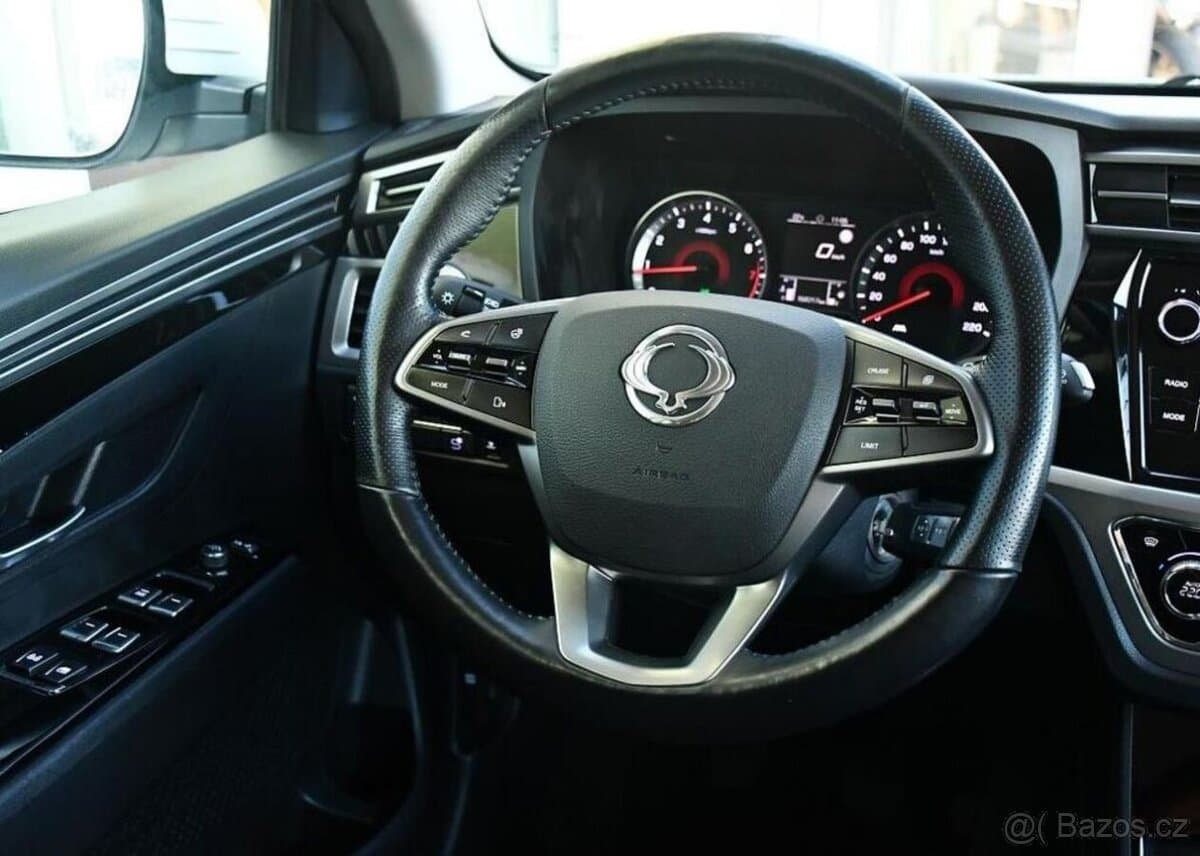 2020 SsangYong KORANDO - 6
