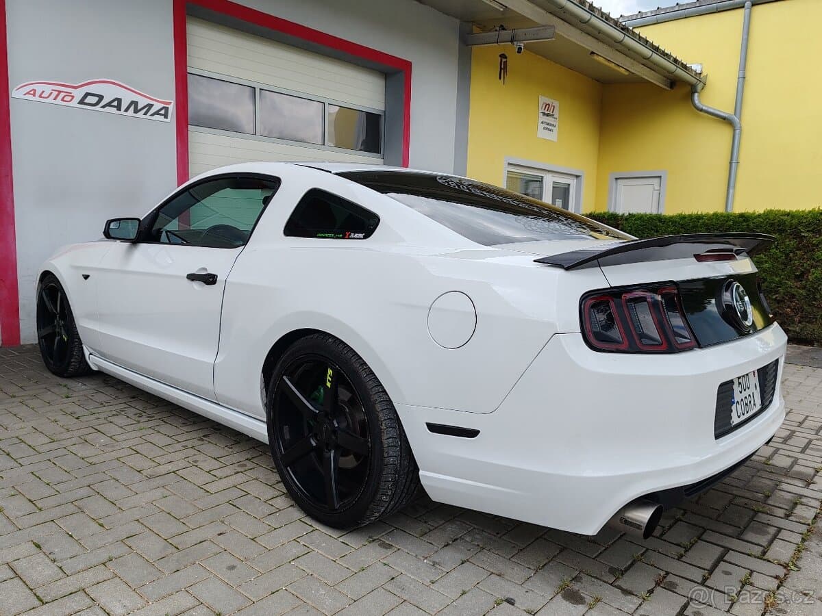 2014 Ford MUSTANG - 6