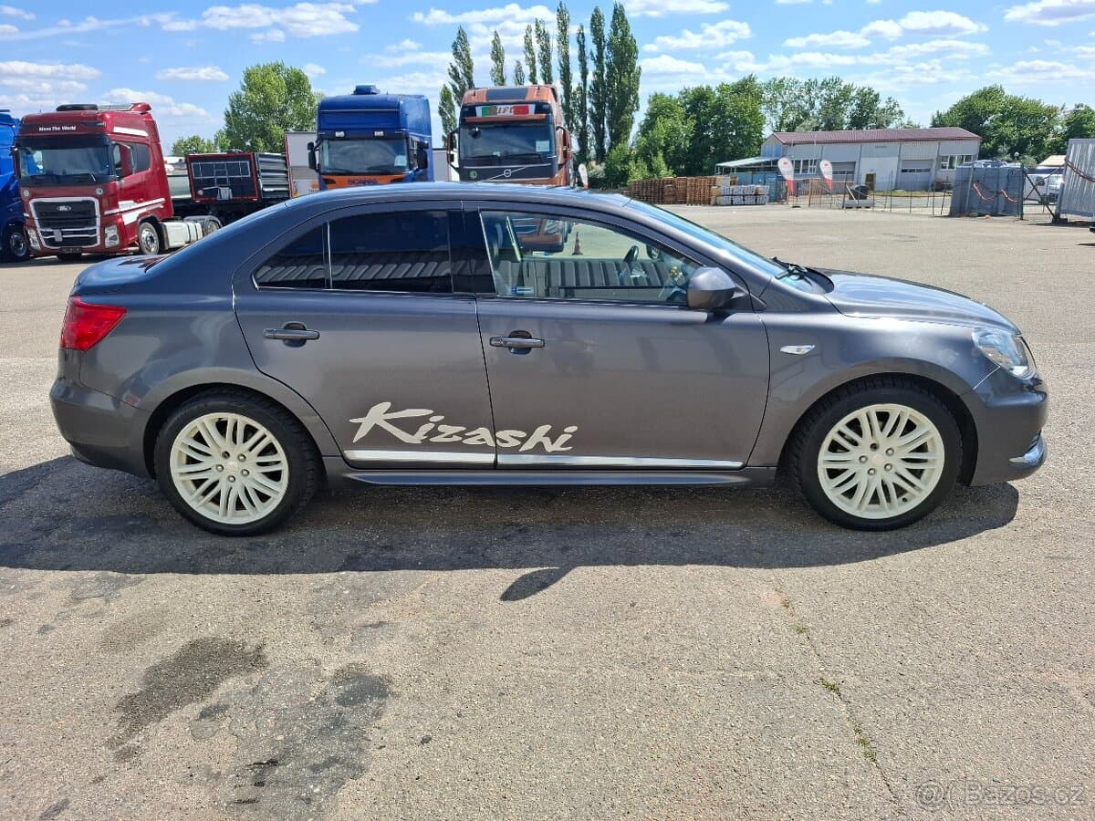 2012 Suzuki KIZASHI - 6