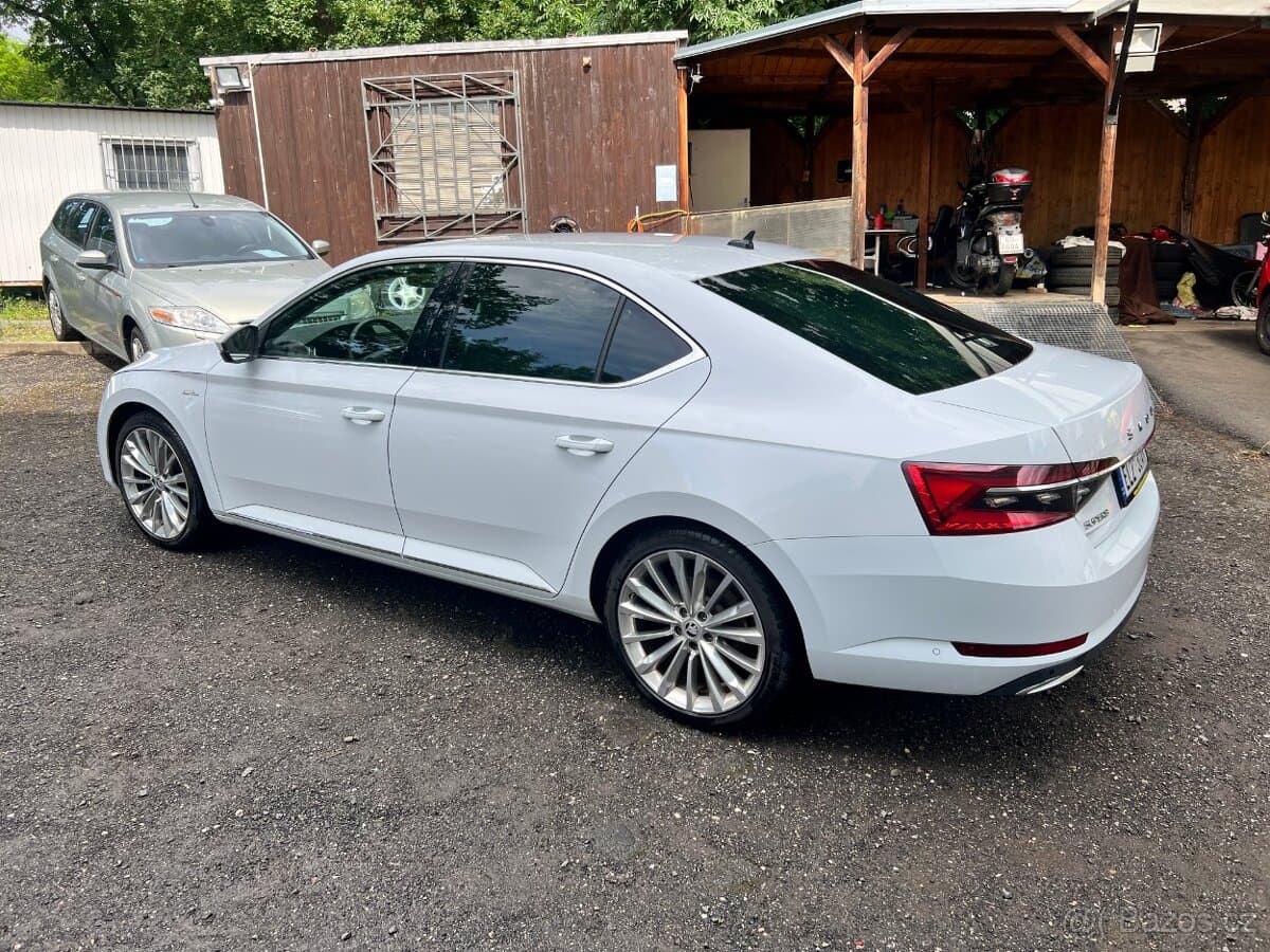 2021 Škoda SUPERB - 6