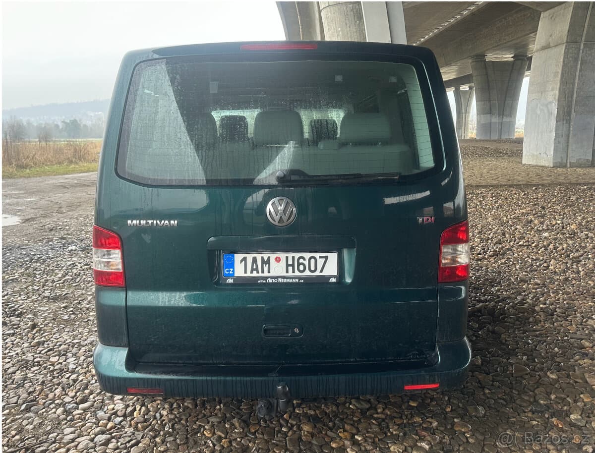 2004 Volkswagen MULTIVAN - 6