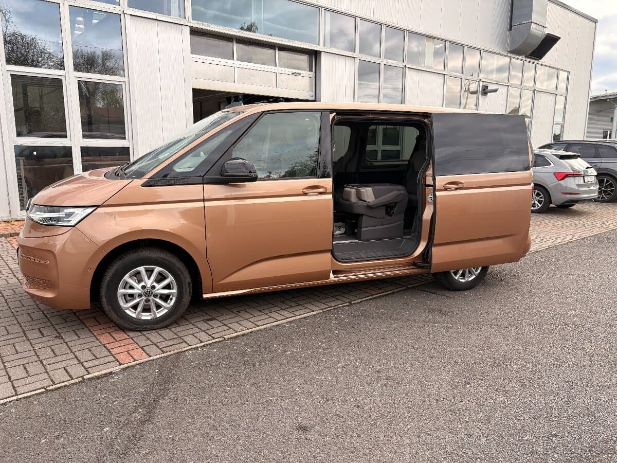 Volkswagen MULTIVAN - 6