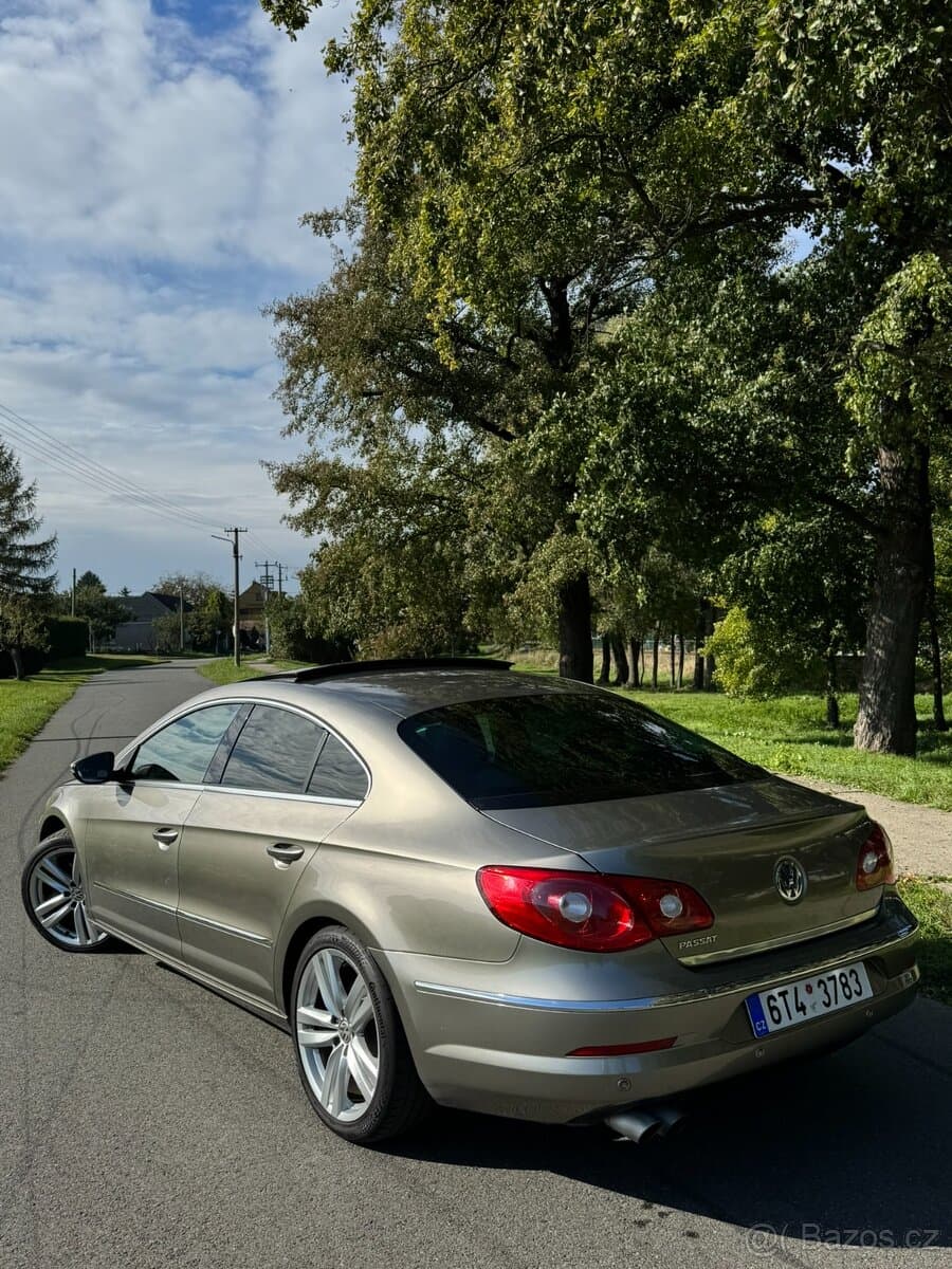 2009 Volkswagen PASSAT CC - 6