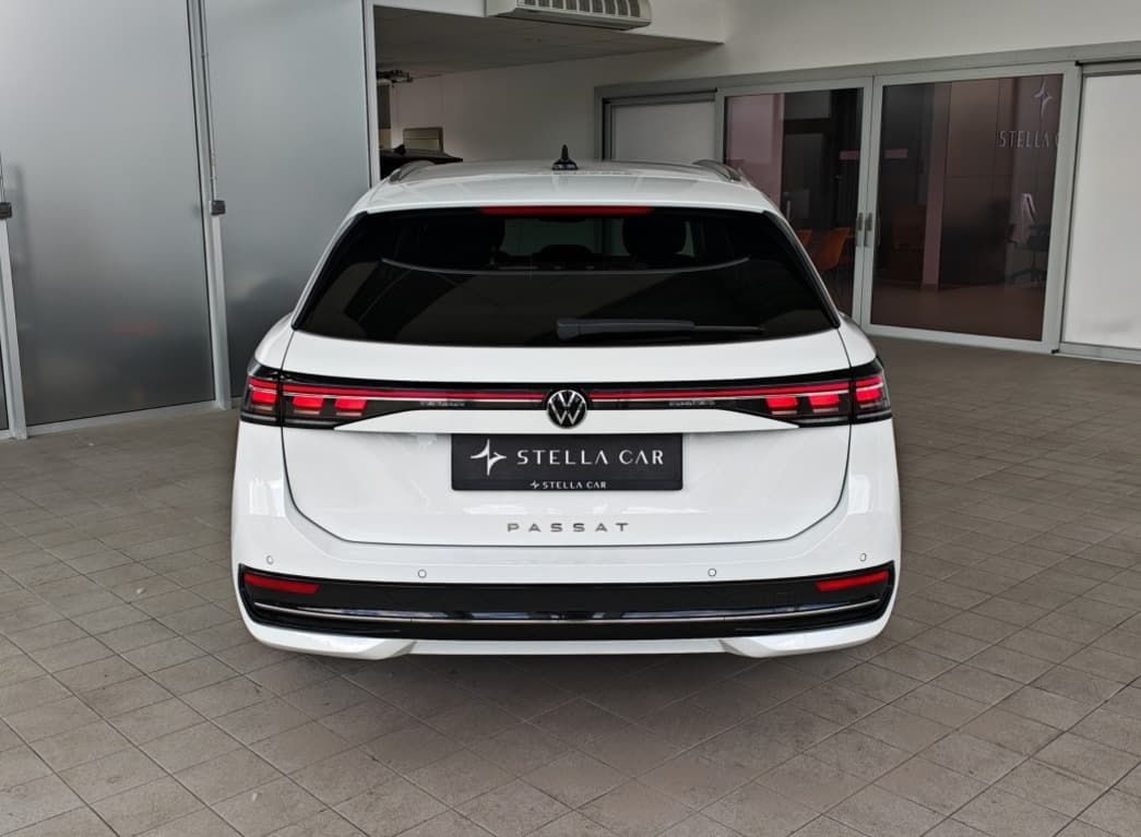 2025 Volkswagen PASSAT - 6
