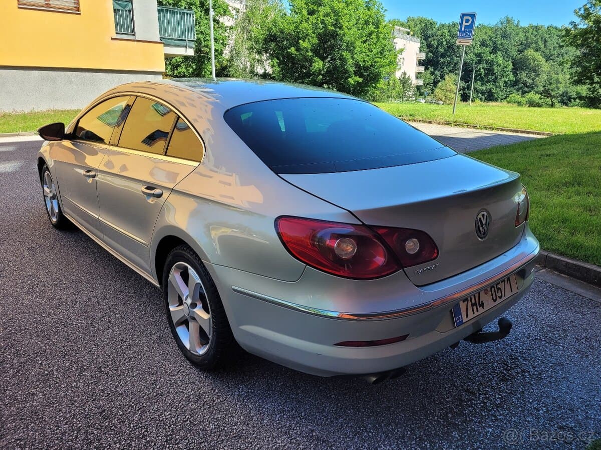 2009 Volkswagen PASSAT CC - 6