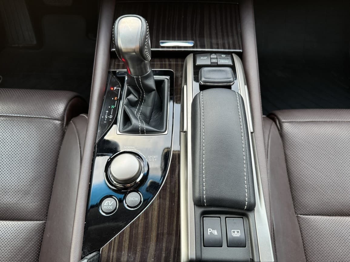 2018 Lexus - 6