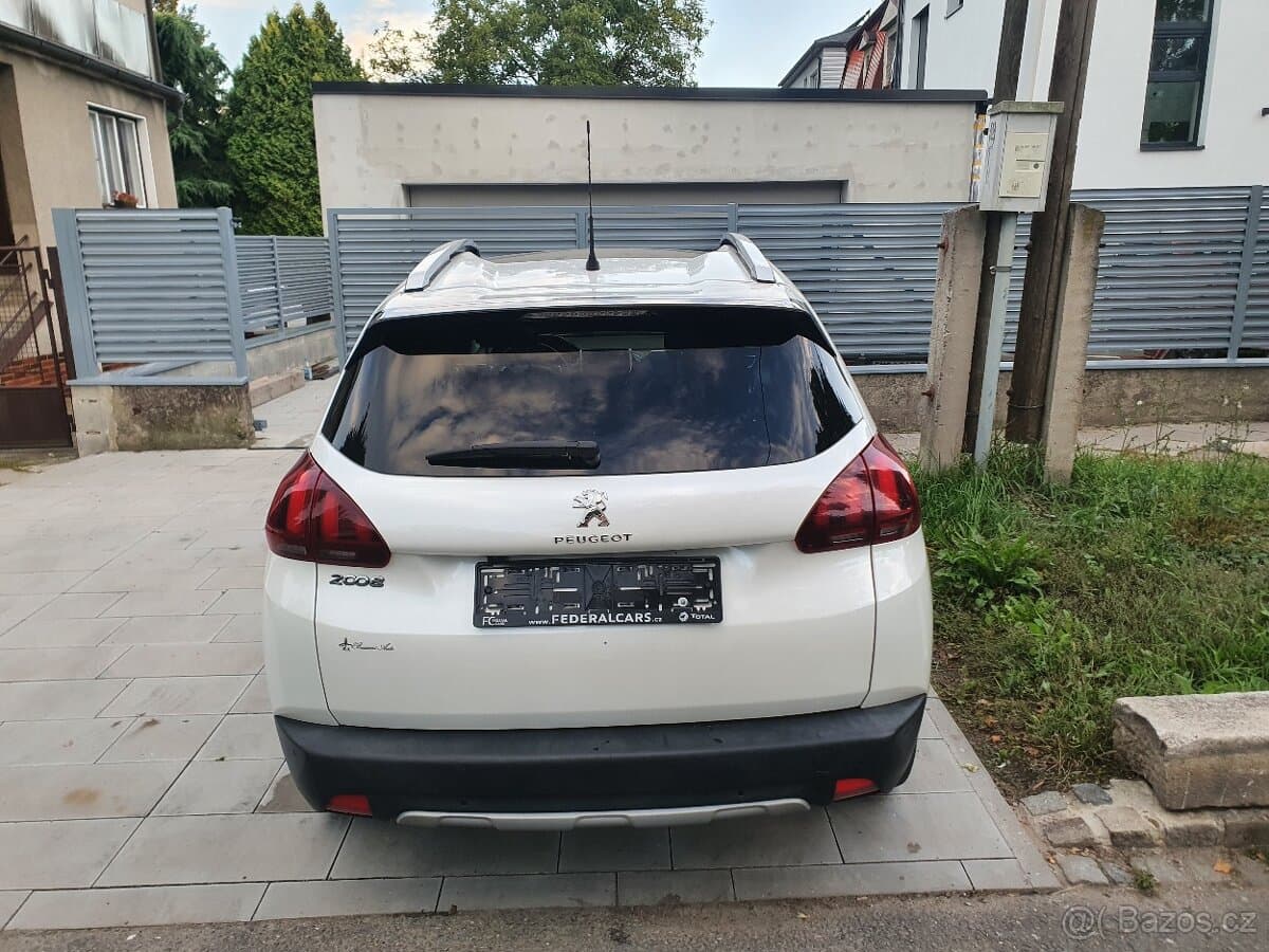 2018 Peugeot 2008 - 6