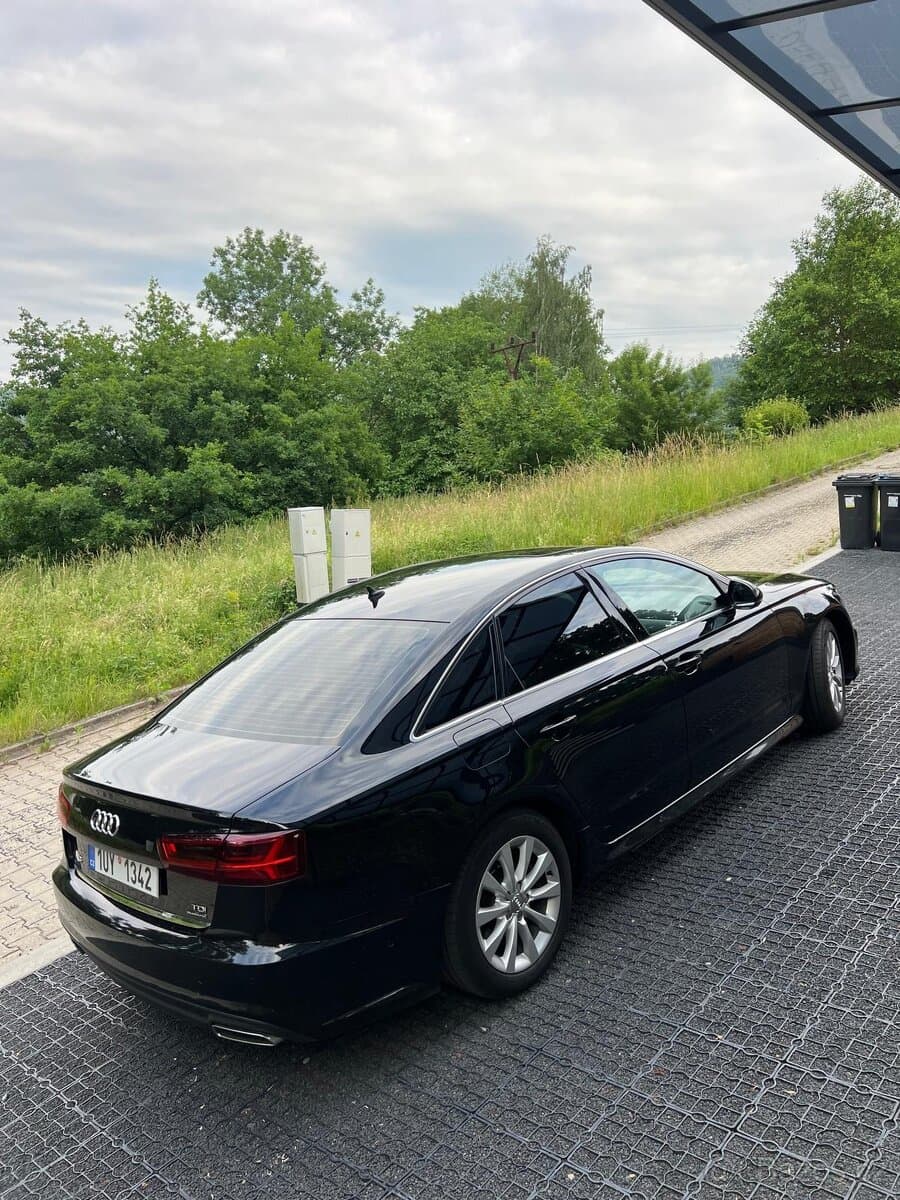Audi A6 - 6