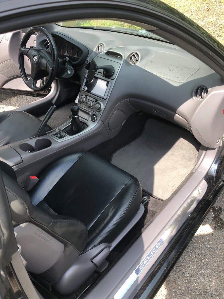 2002 Toyota CELICA - 6