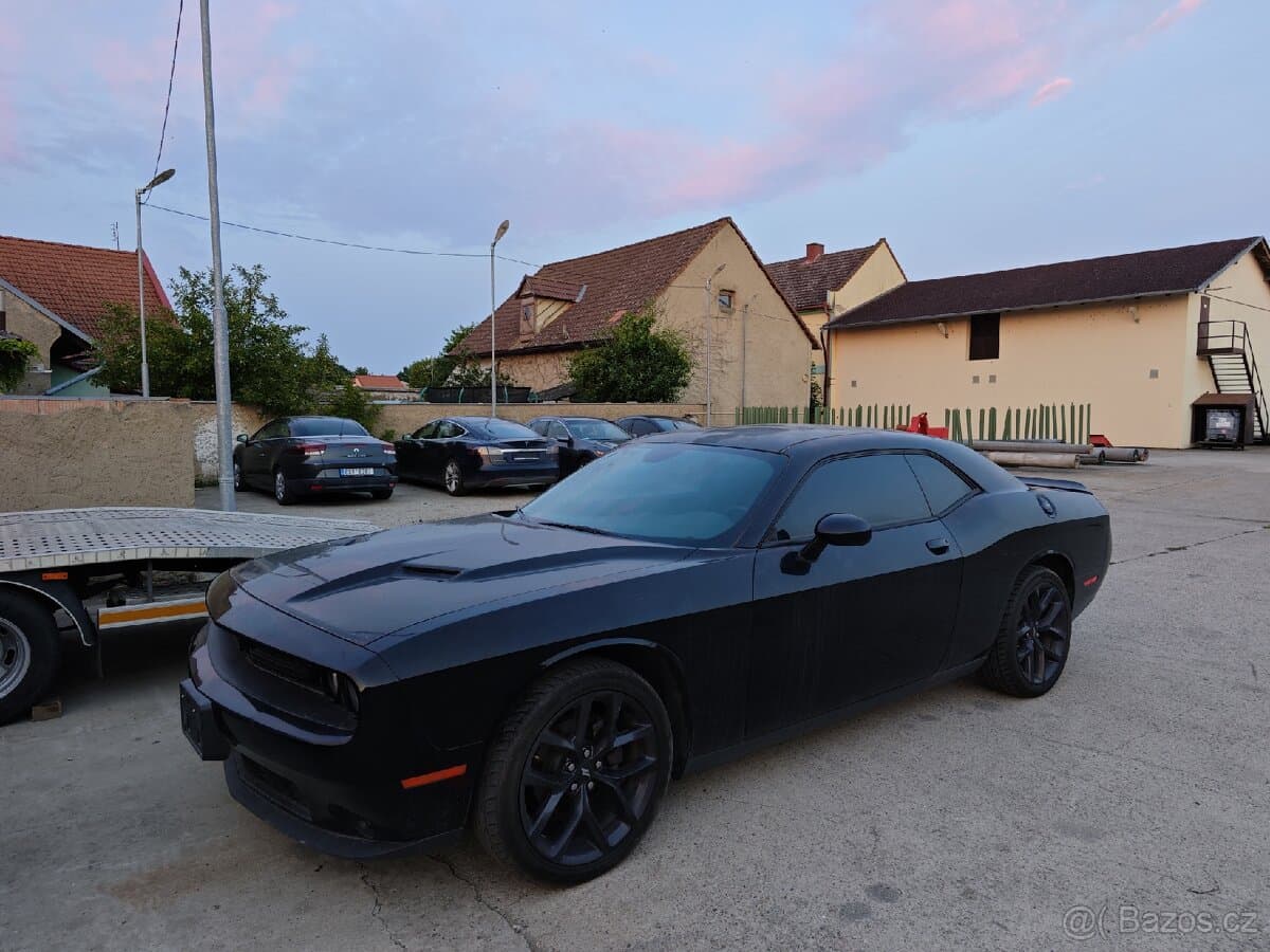 2020 Dodge CHALLENGER - 6