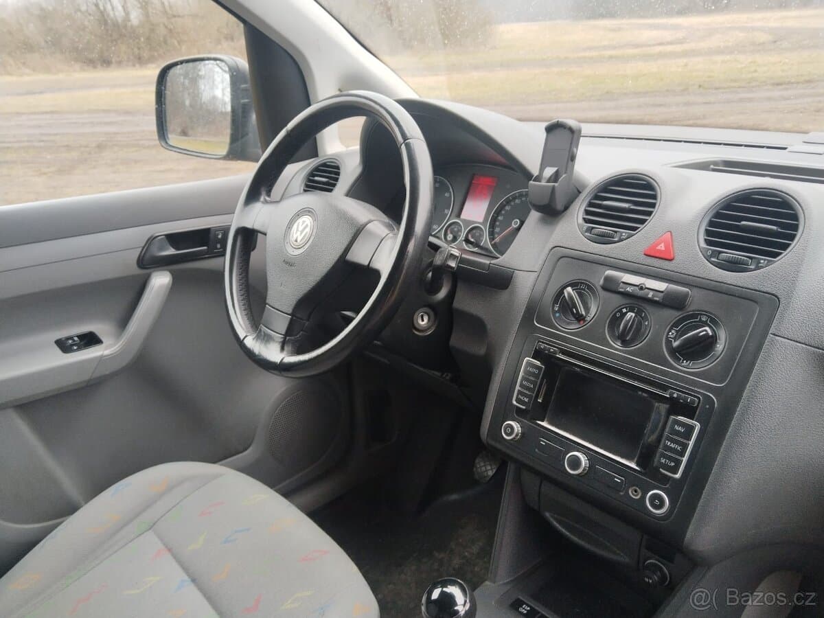 Volkswagen CADDY - 6