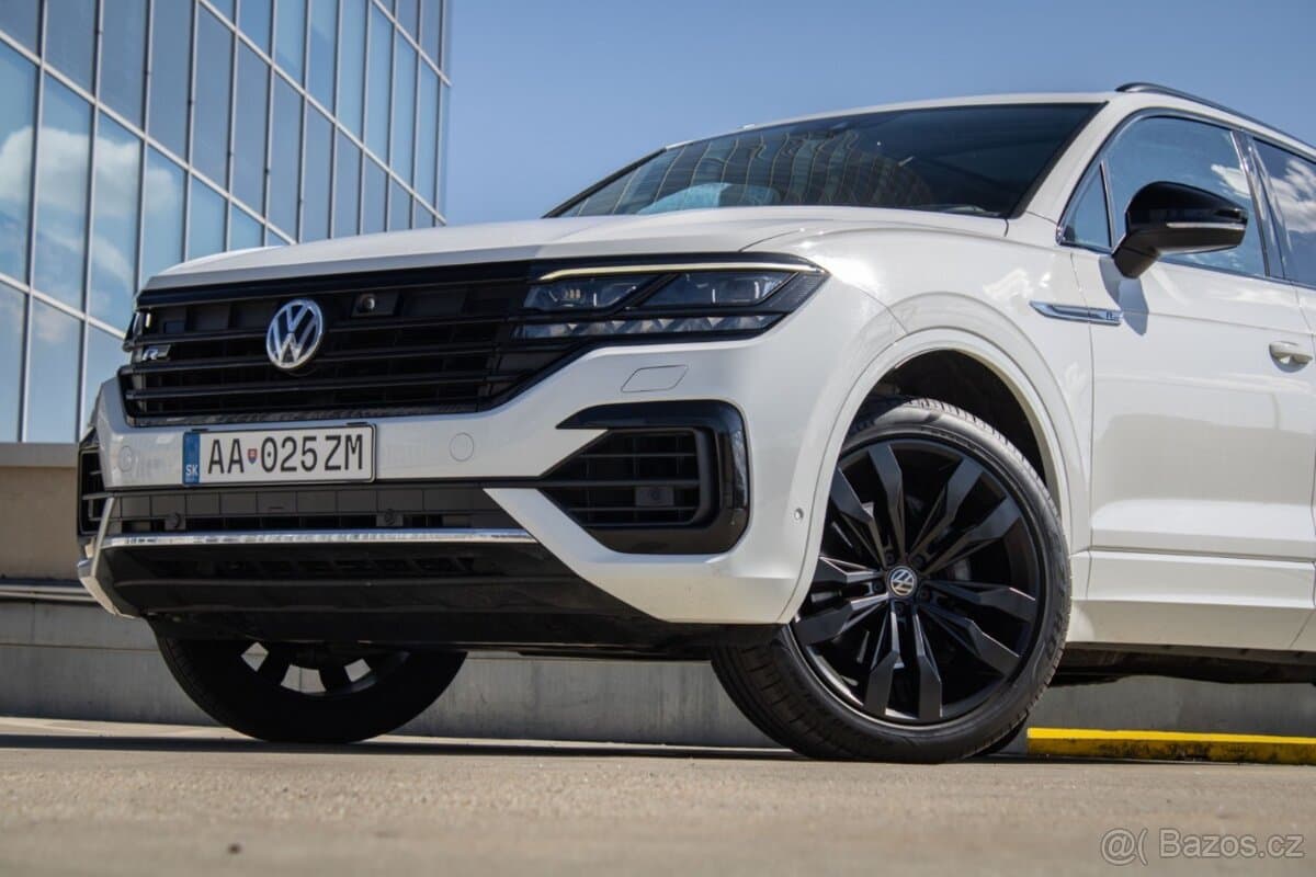 2019 Volkswagen TOUAREG - 6