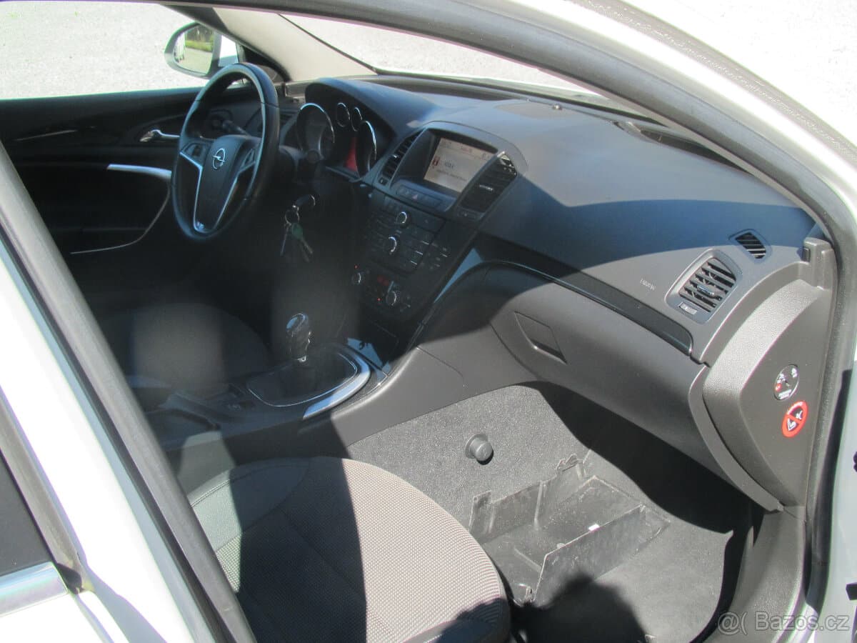 2012 Opel INSIGNIA - 6