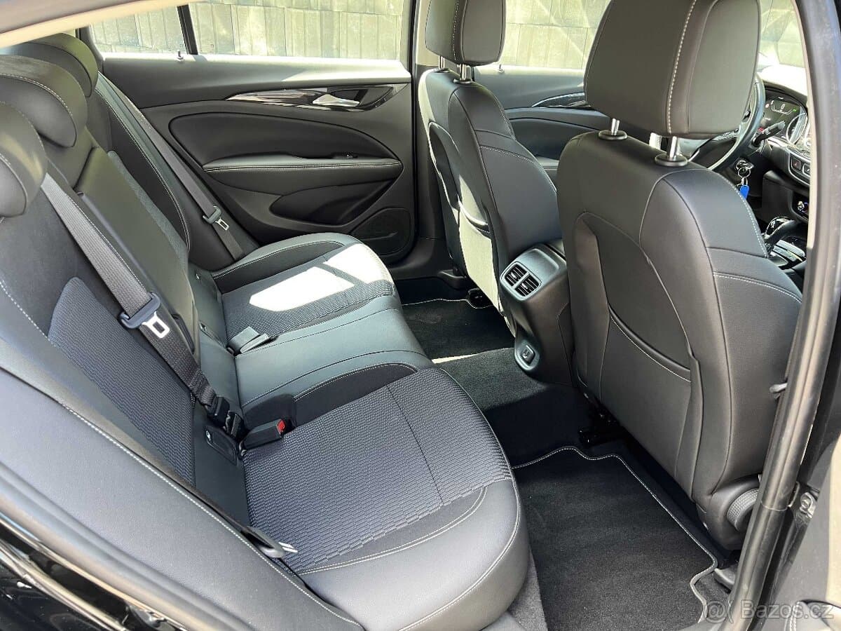 2021 Opel INSIGNIA - 6