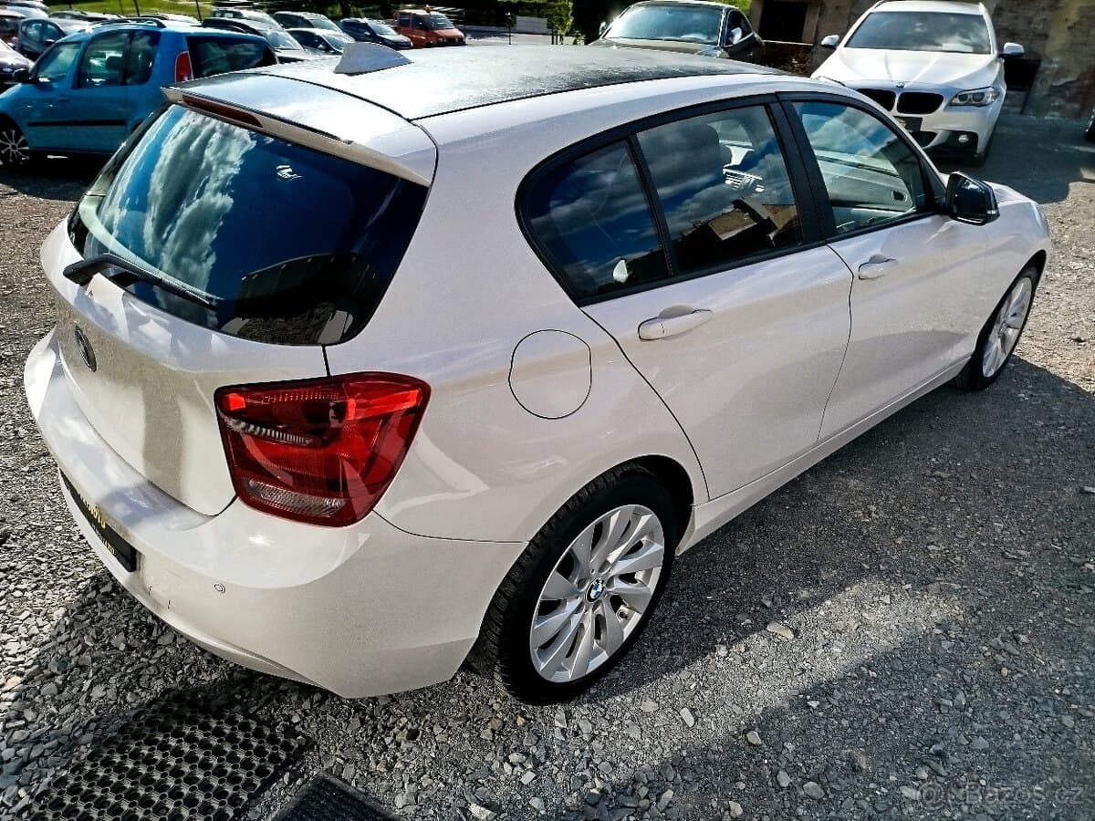 2013 BMW 1-SERIES - 6