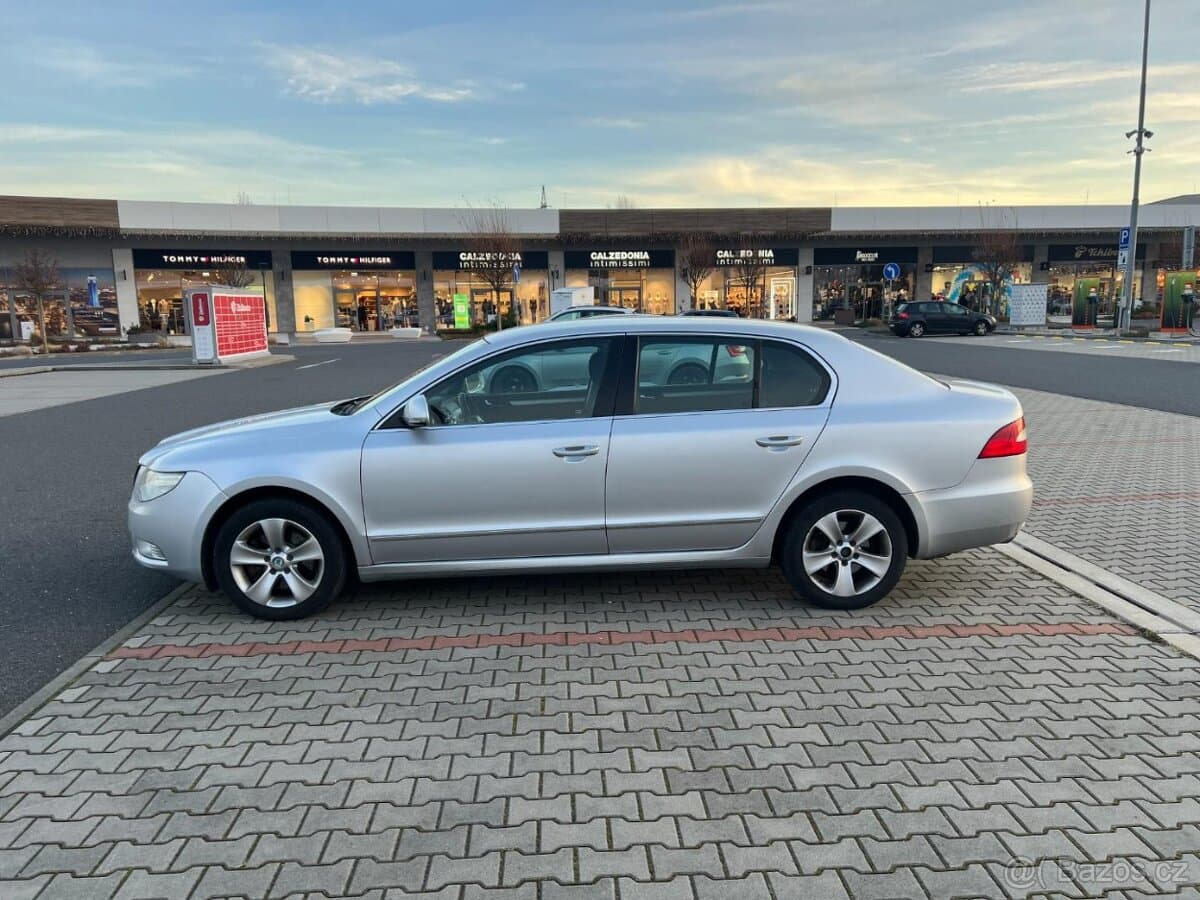2009 Škoda SUPERB - 6