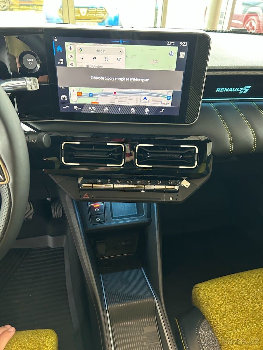 2025 Renault 5 - 6