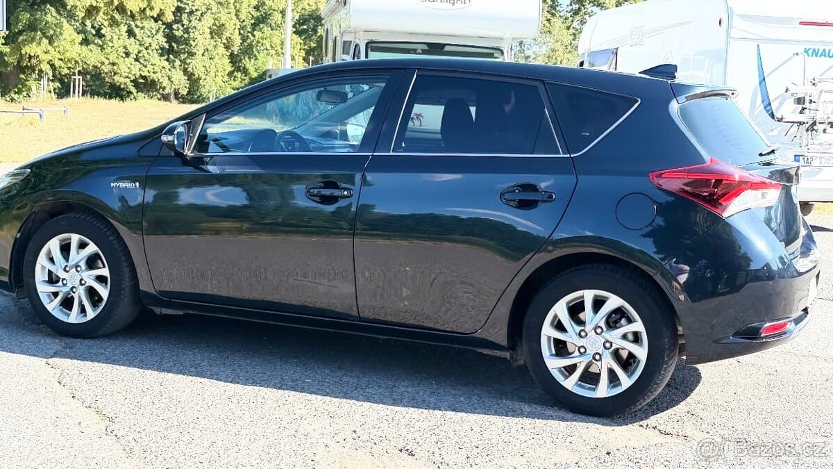 2016 Toyota AURIS - 6