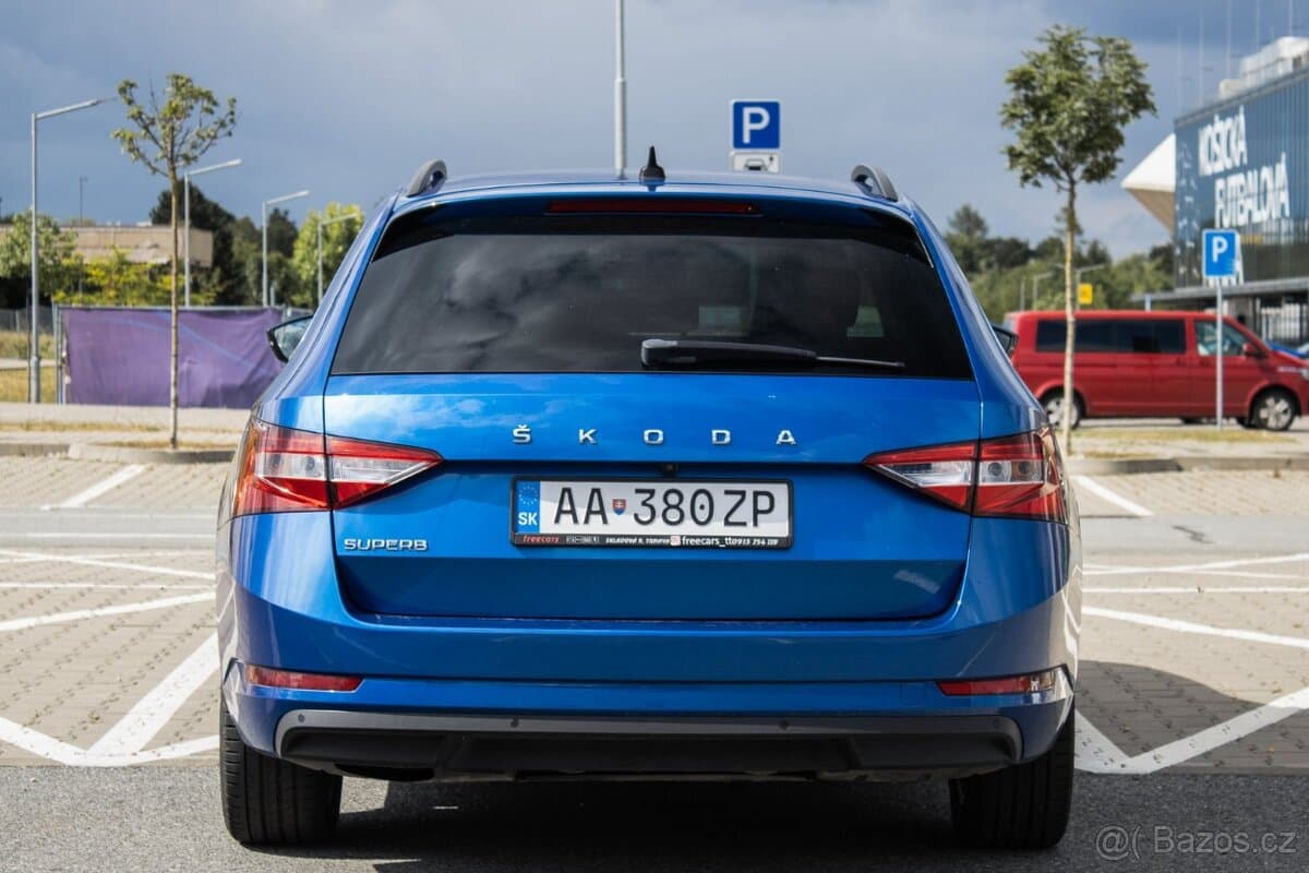 2020 Škoda SUPERB - 6