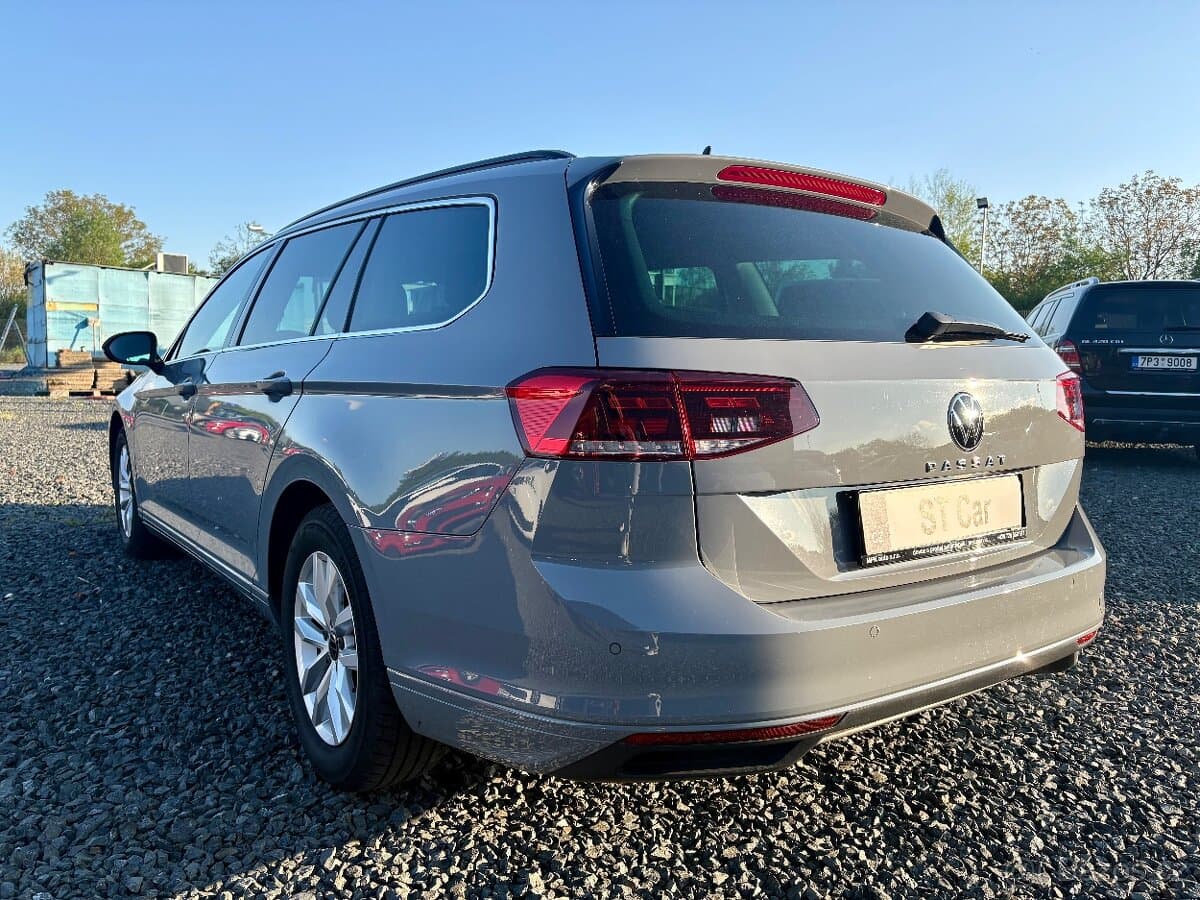 2022 Volkswagen PASSAT - 6