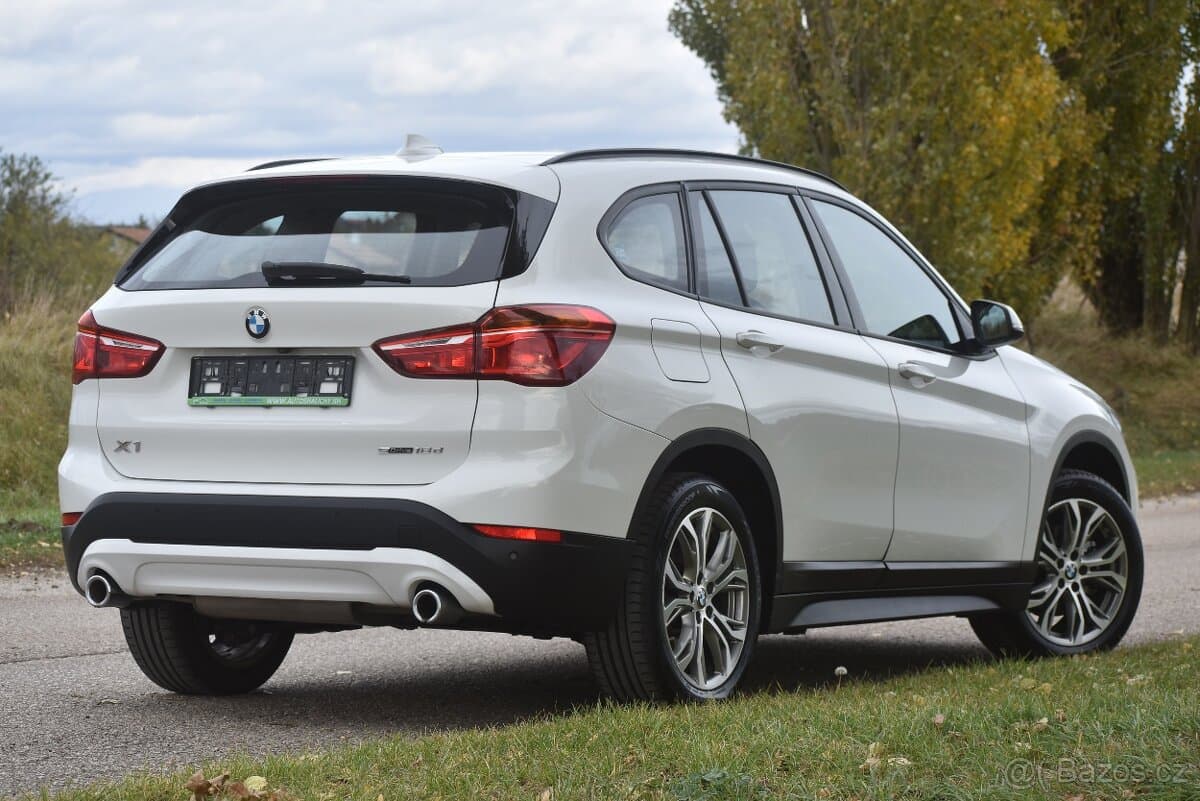 2020 BMW X1 - 6