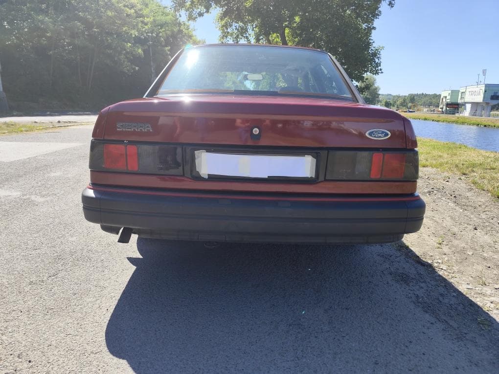 1990 Ford SIERRA - 6