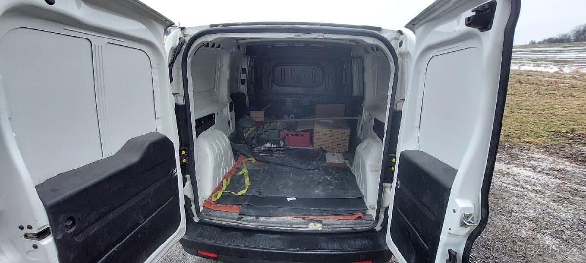 Opel COMBO - 6