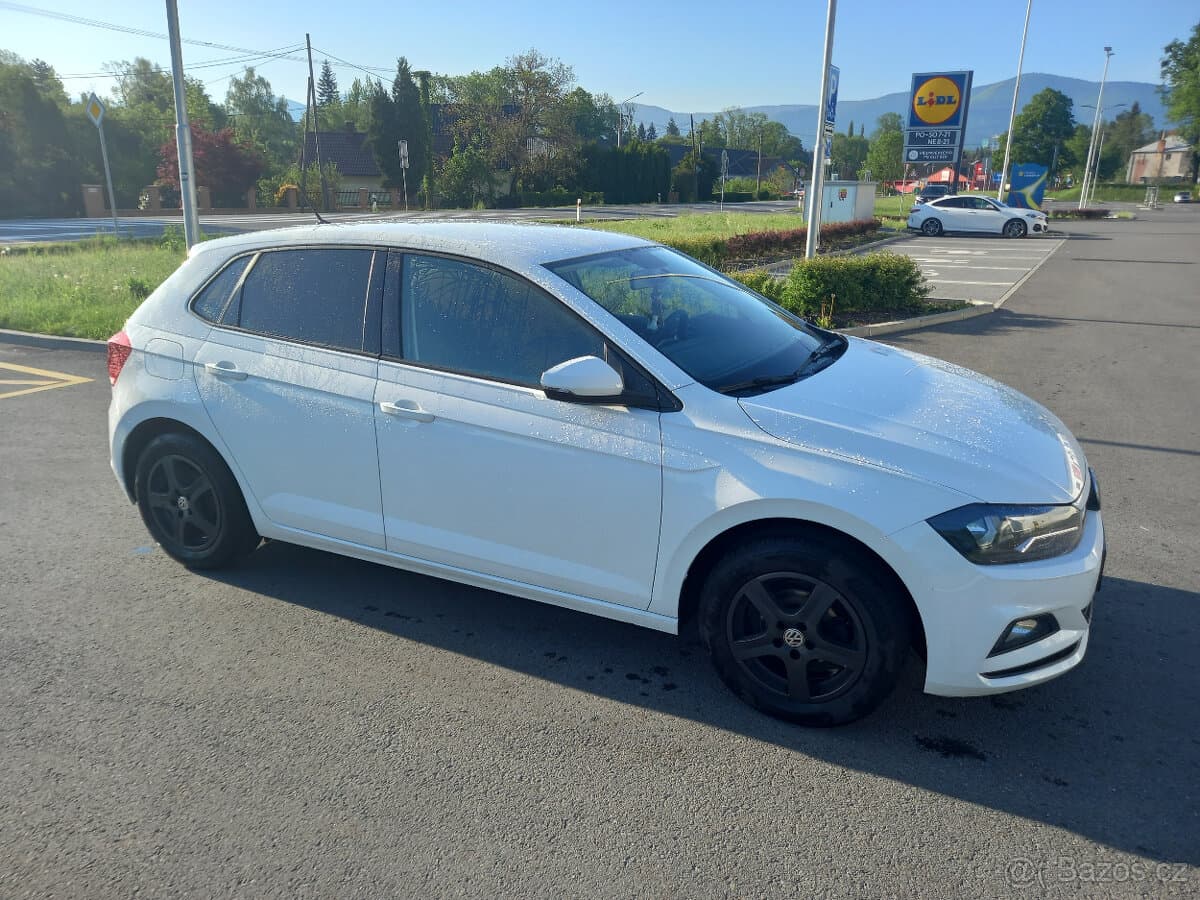 2020 Volkswagen POLO - 6