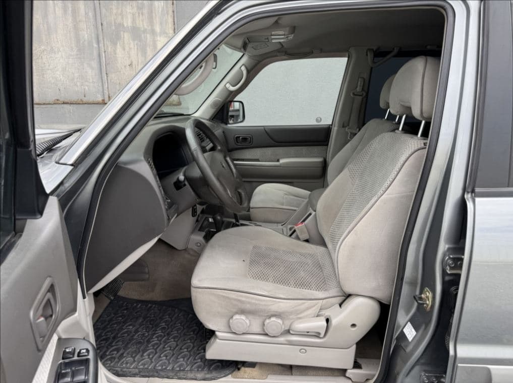 2004 Nissan PATROL - 6