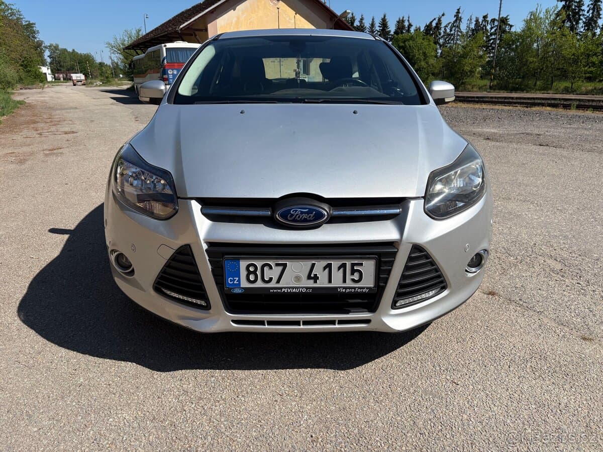 2012 Ford FOCUS - 6