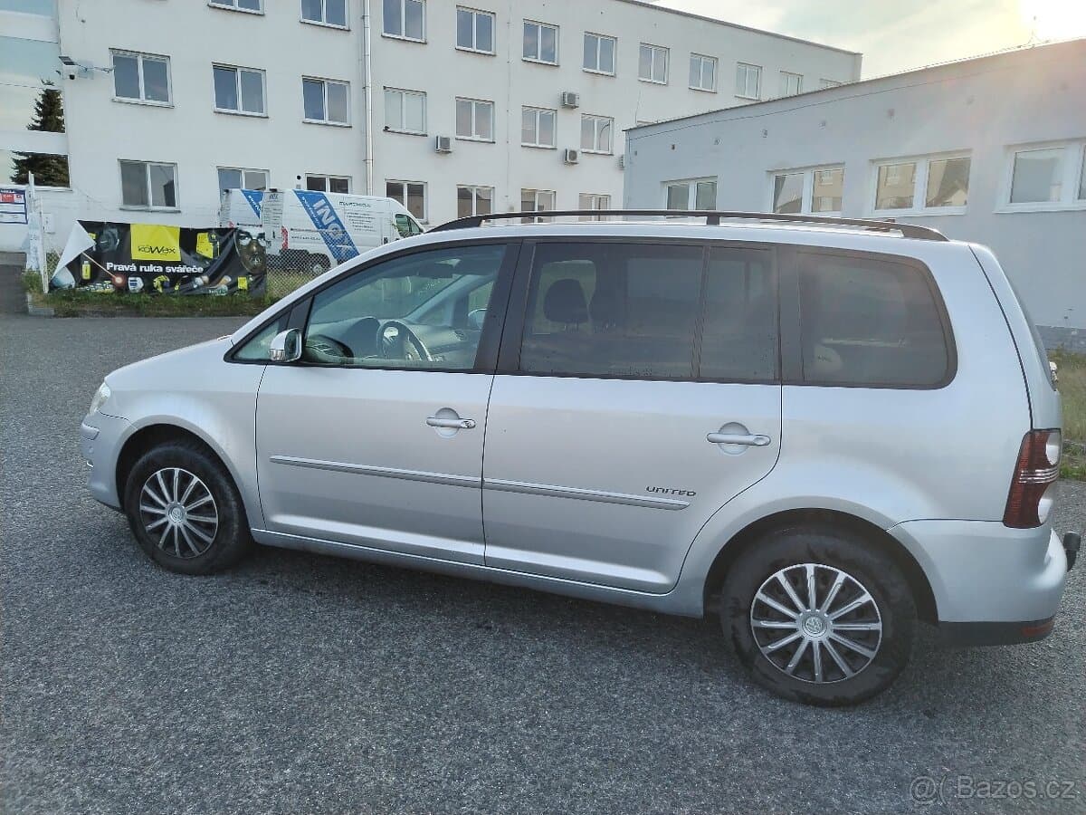 2009 Volkswagen TOURAN - 6