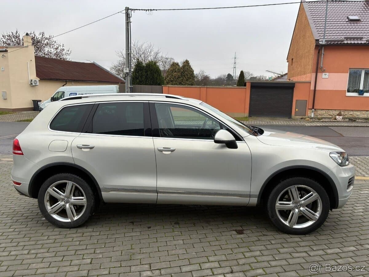 2014 Volkswagen TOUAREG - 6